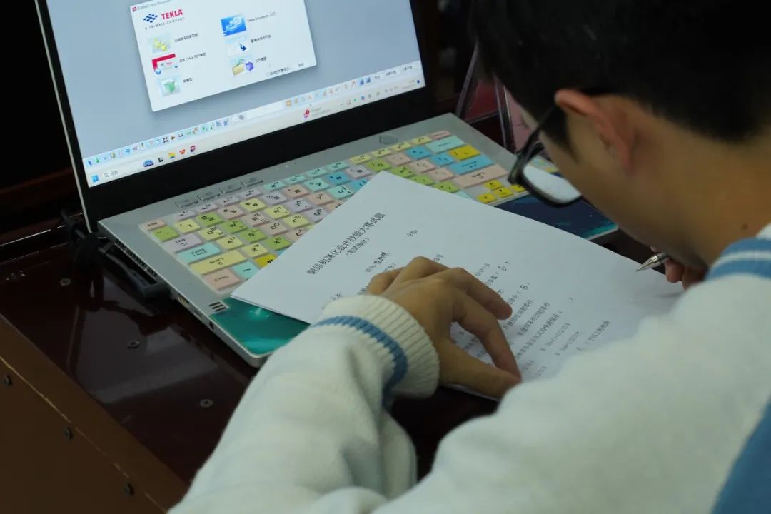 比賽2.jpg 比賽2.jpg