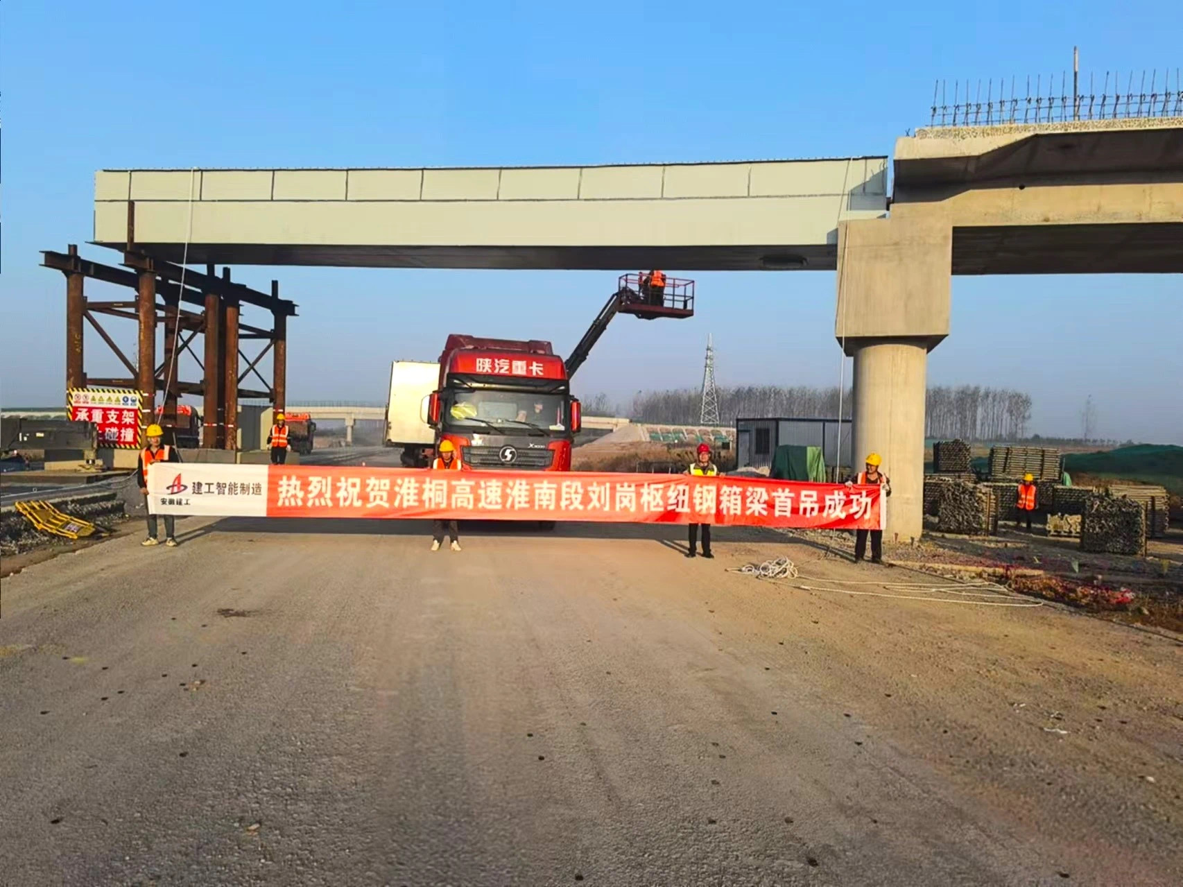 09ef3071f6ac5b35a6b2537e6fb161d.jpg 09ef3071f6ac5b35a6b2537e6fb161d.jpg