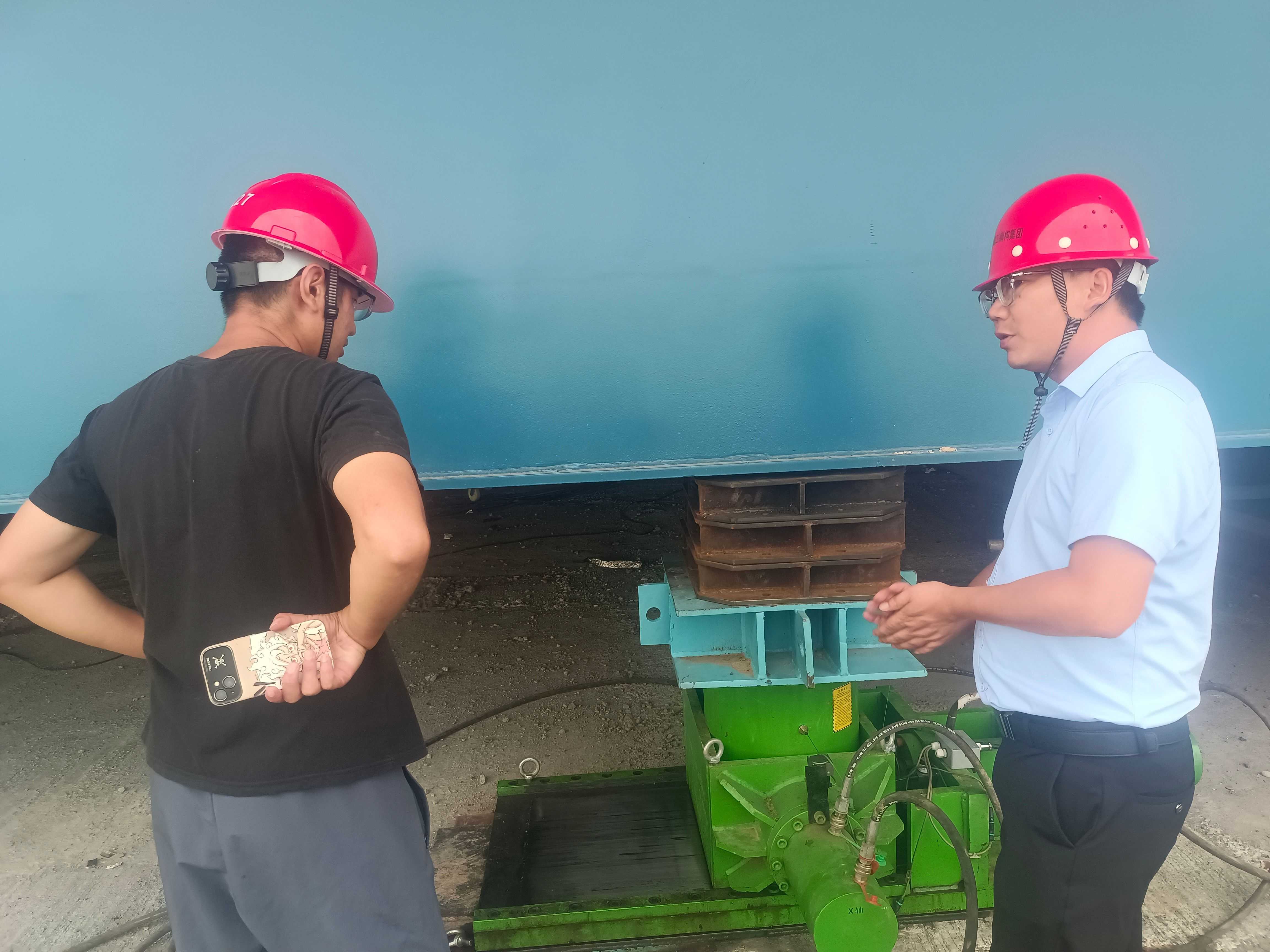 蔡小剛-工作圖.jpg 蔡小剛-工作圖.jpg